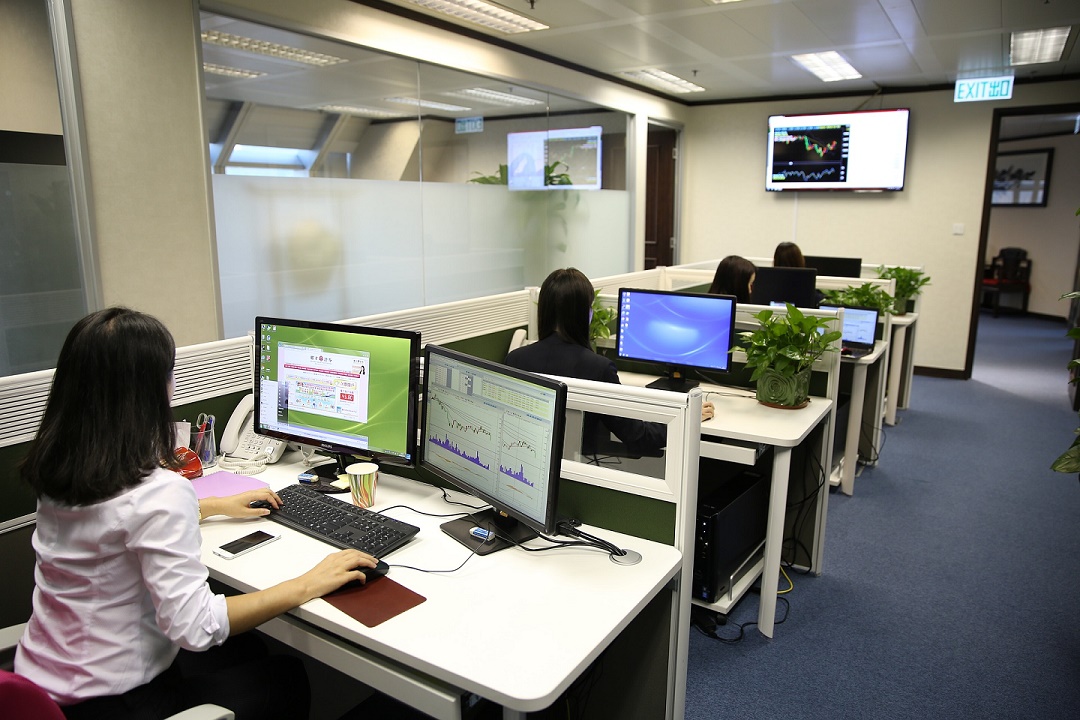 work satisfaction has been declining since-the-1960-how-to-improve-it